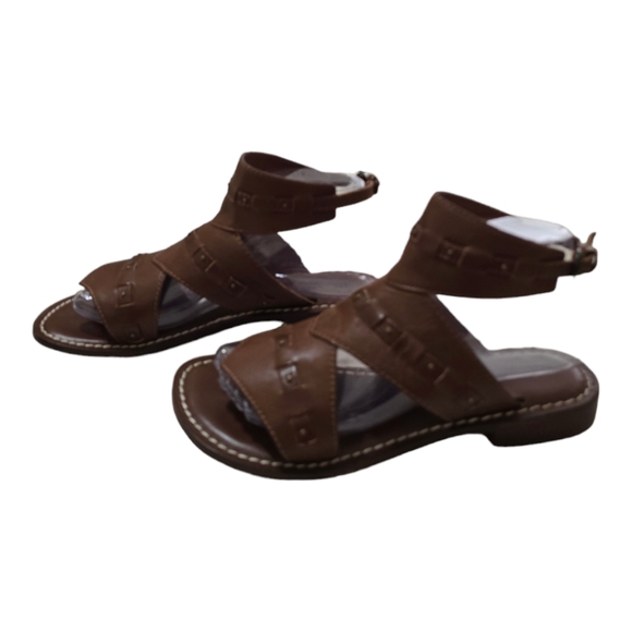 Bernardo Brown Leather Gladiator Strappy Flat Sandal Size 7 M - Picture 4 of 9